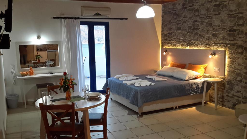 Loutro Holidays 외부 사진